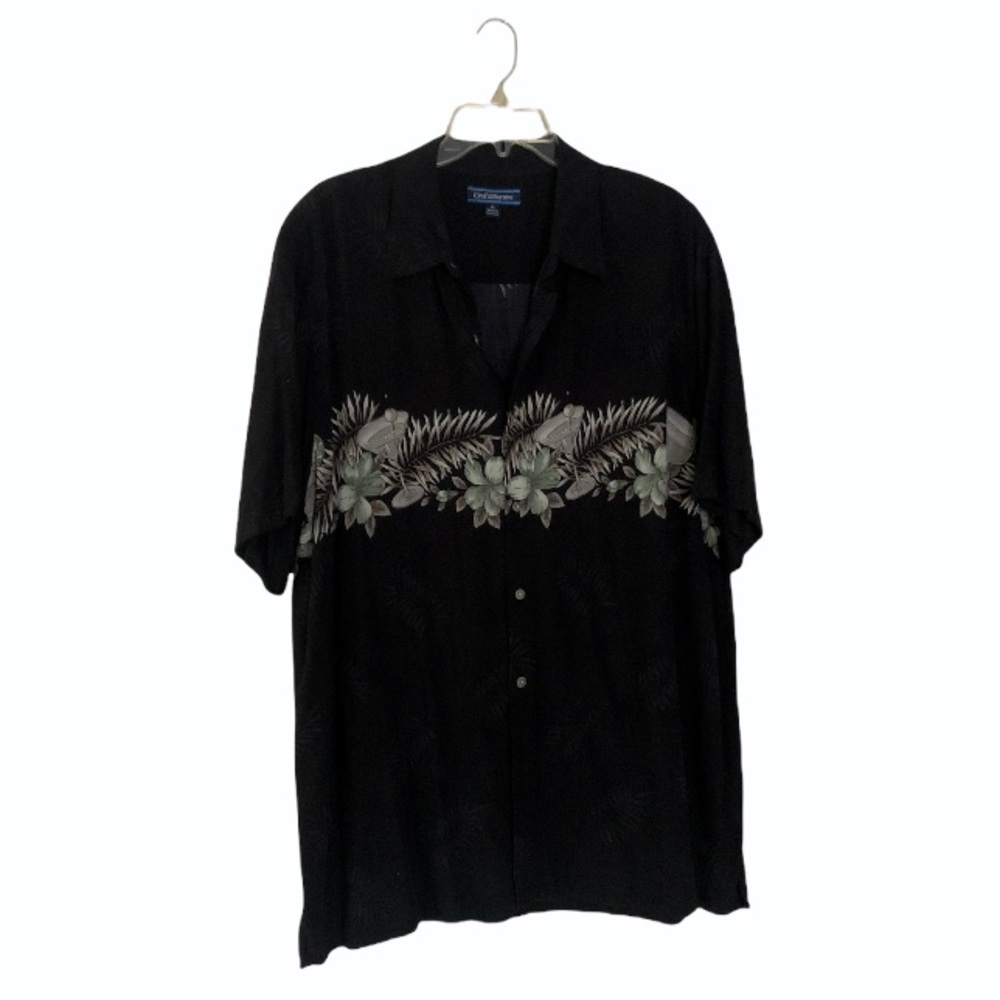 Hawaiian style shirt